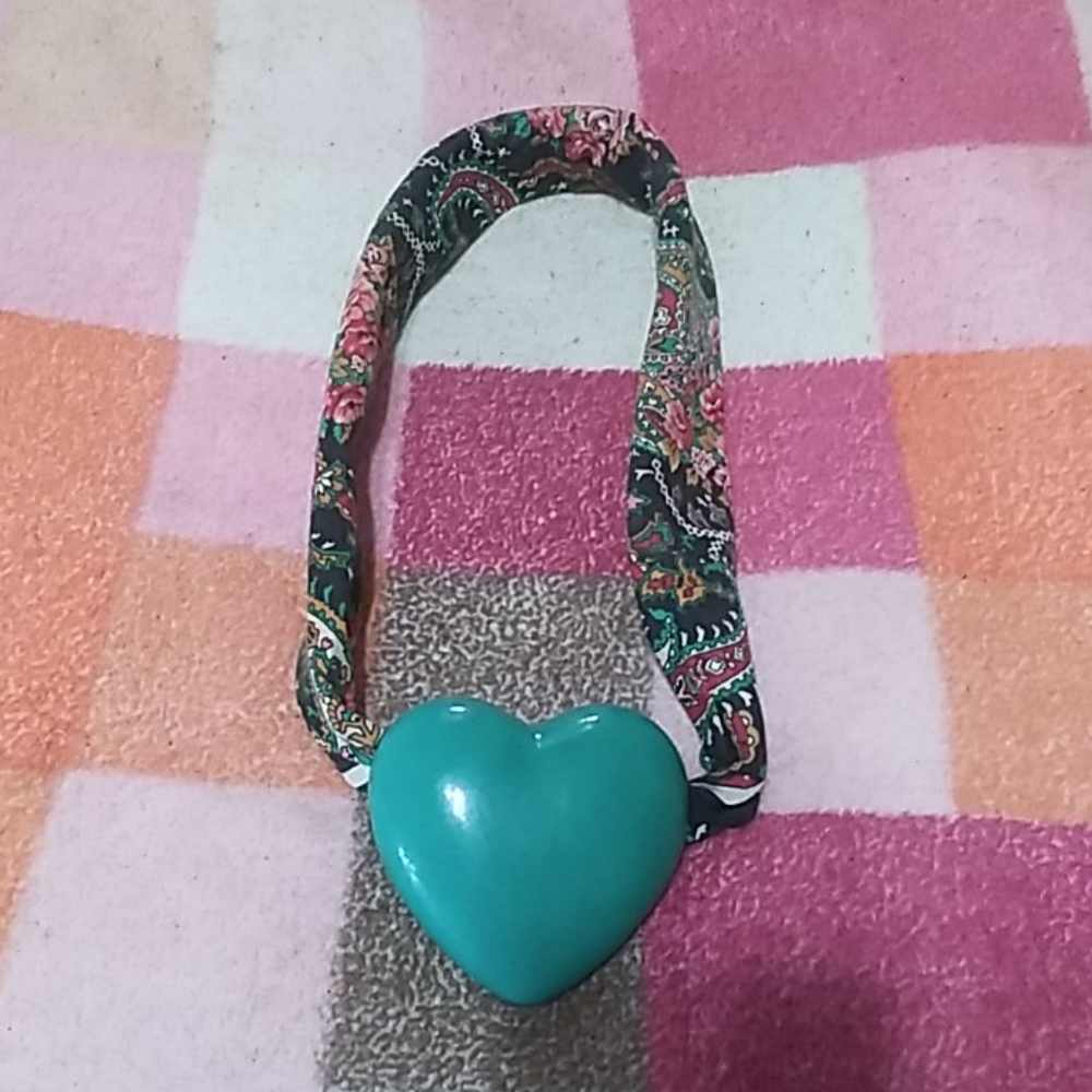 Green heart necklace